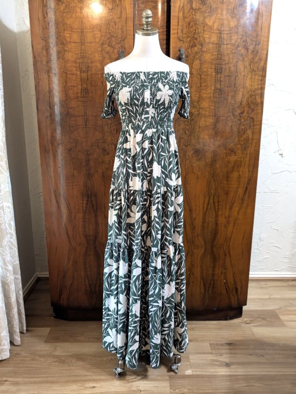 Baltic Born Becca Smocked Maxi Dress S Green Floral Cottagecore Boho Tiered